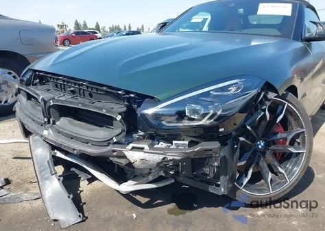 2025 BMW Z4 M40I from USA, damaged, VIN WBAHF9C04SWY38921
